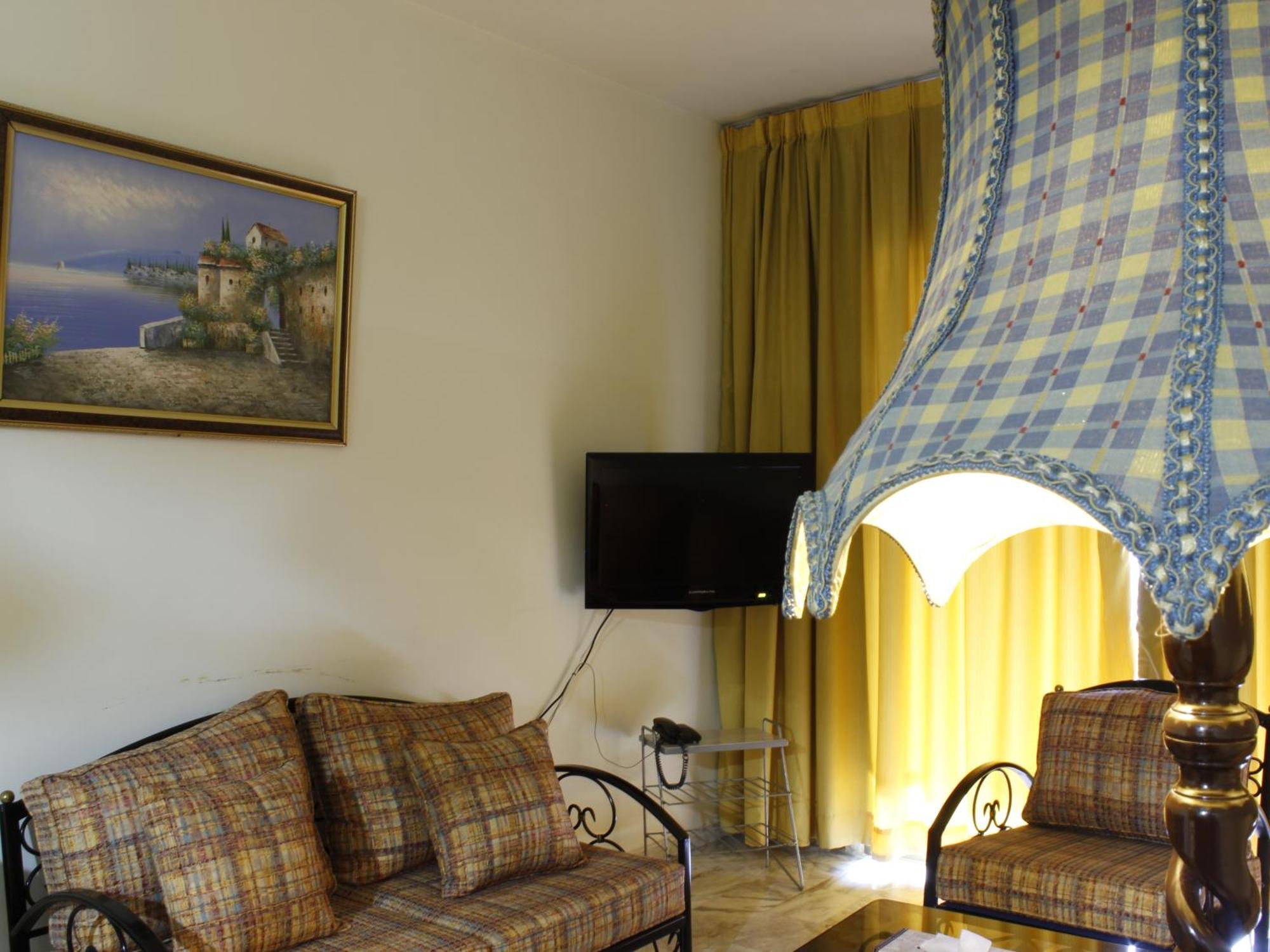 Viccini Suites Бейрут Екстериор снимка
