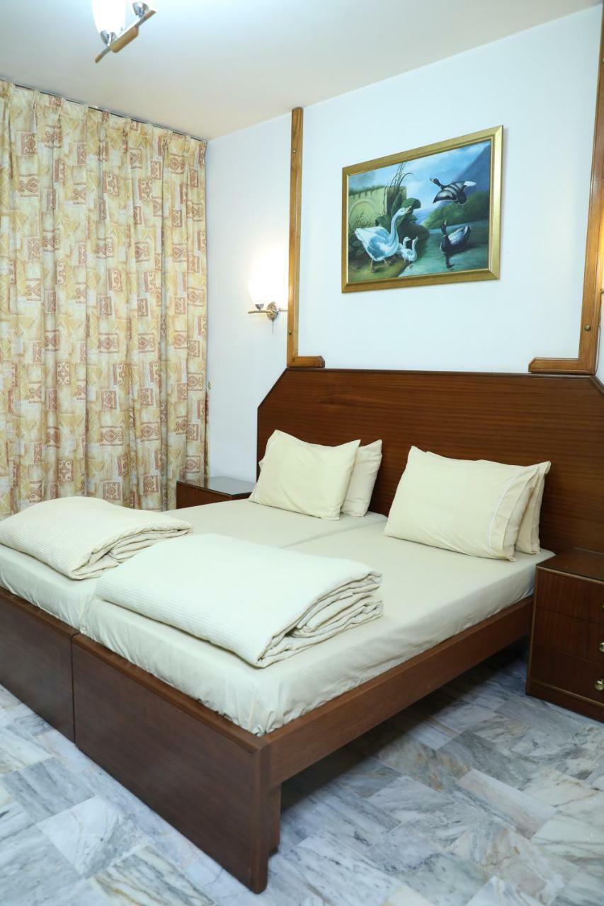 Viccini Suites Бейрут Екстериор снимка