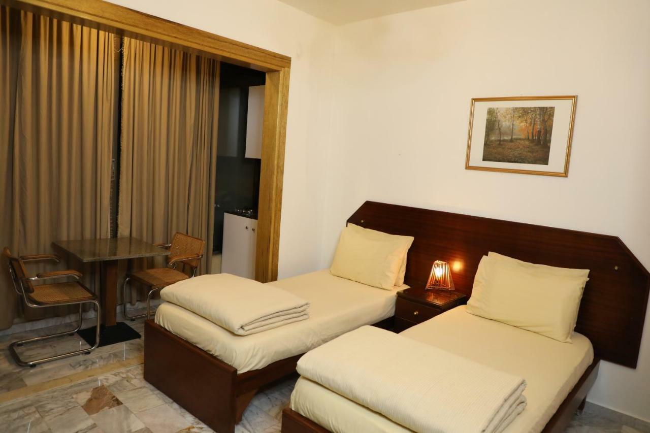 Viccini Suites Бейрут Екстериор снимка